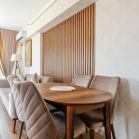 Deluxe King Mai21 Apartman *